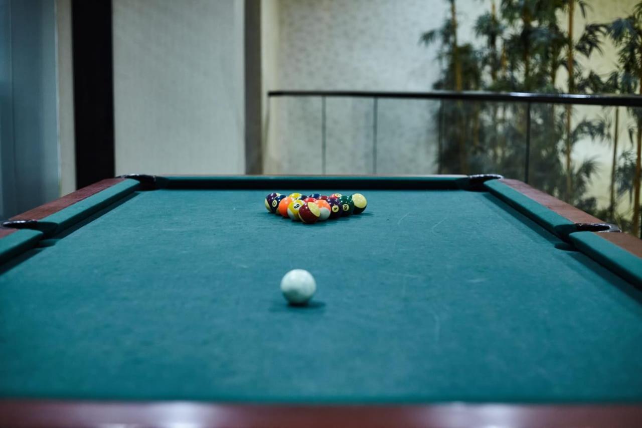 Eurobuilding Express Maiquetia Hotel Екстериор снимка Pool table