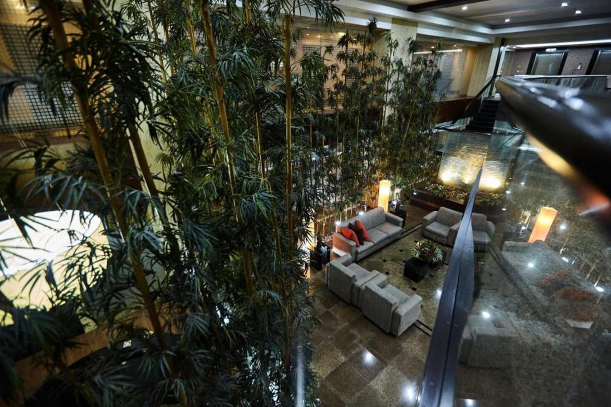 Eurobuilding Express Maiquetia Hotel Екстериор снимка The lobby of the hotel