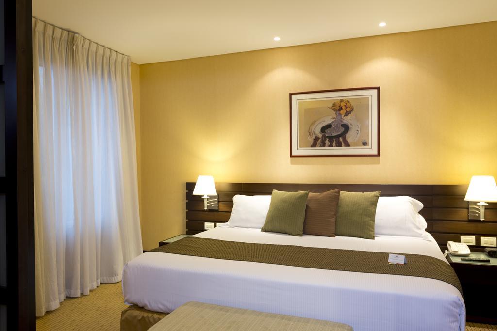 Eurobuilding Express Maiquetia Hotel Екстериор снимка A bedroom at the hotel